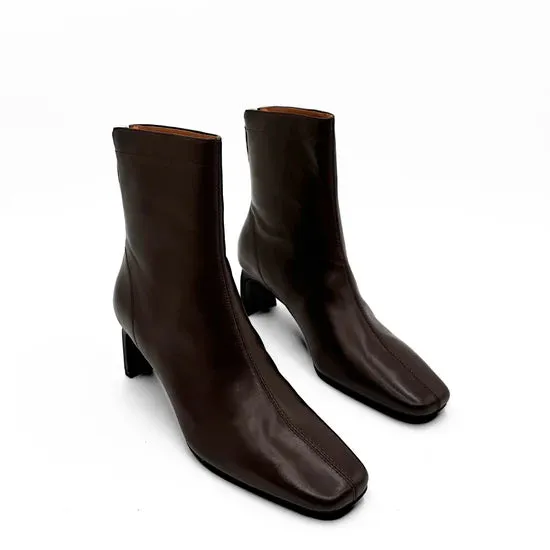 AMIE RAFA HARLOWE BOOTIE BROWN