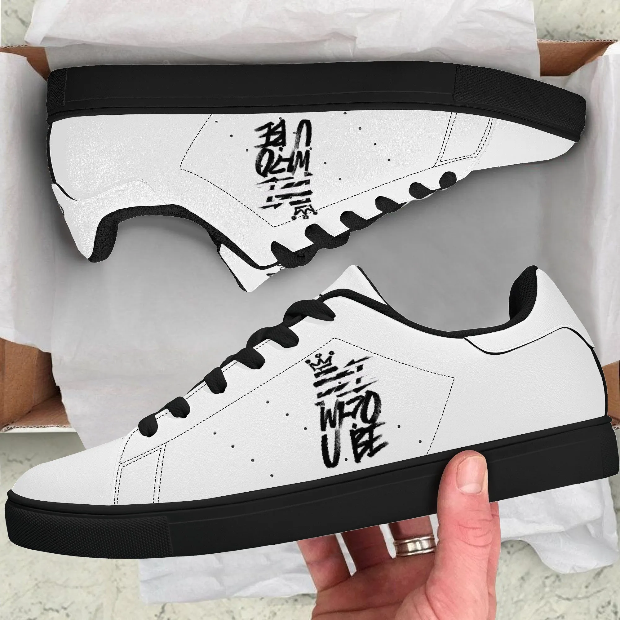 Bee Who U Be D27 Low-Top Sneakers - Black/White