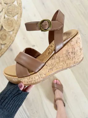 Blowfish Invitations Sandals in Tan