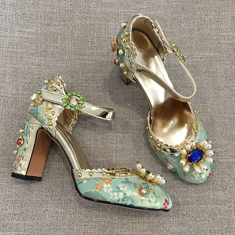 Embroidered Luxurious Retro Heels
