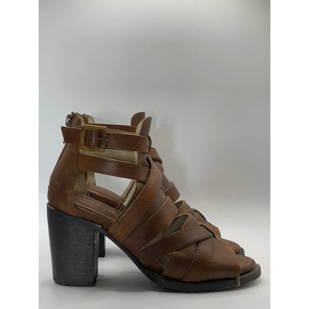 FREEBIRD Women's Brown Leather Strappy Claw Peep-Toe Stacked-Heel Sandals SZ 7