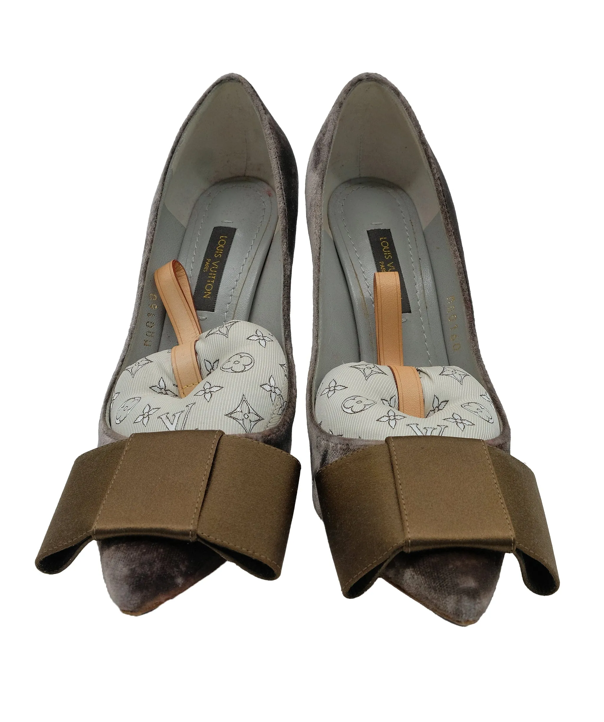 Louis Vuitton Velvet Heels RJC2764
