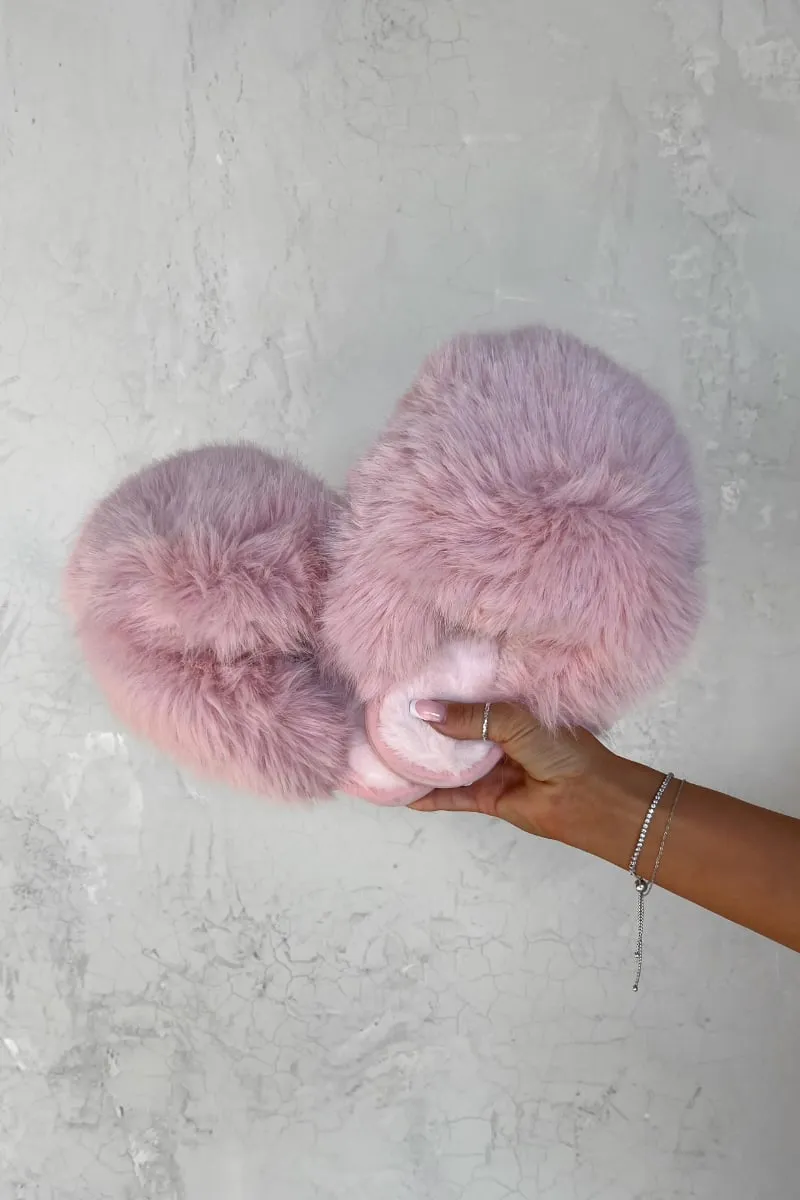 POLLY Faux Fur Oversized Slippers - Pink