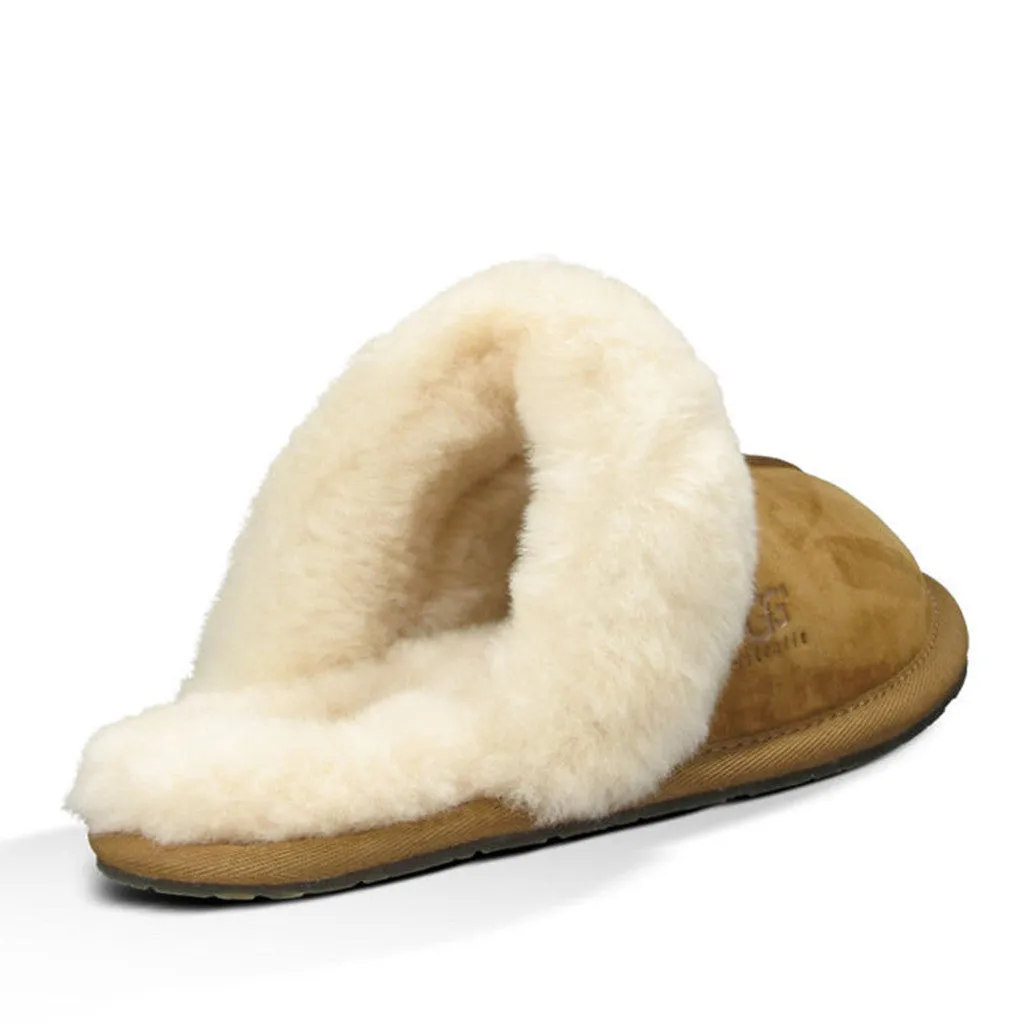 UGG Australia Women's Scuffette II Sheepskin Slipper in Chestnut